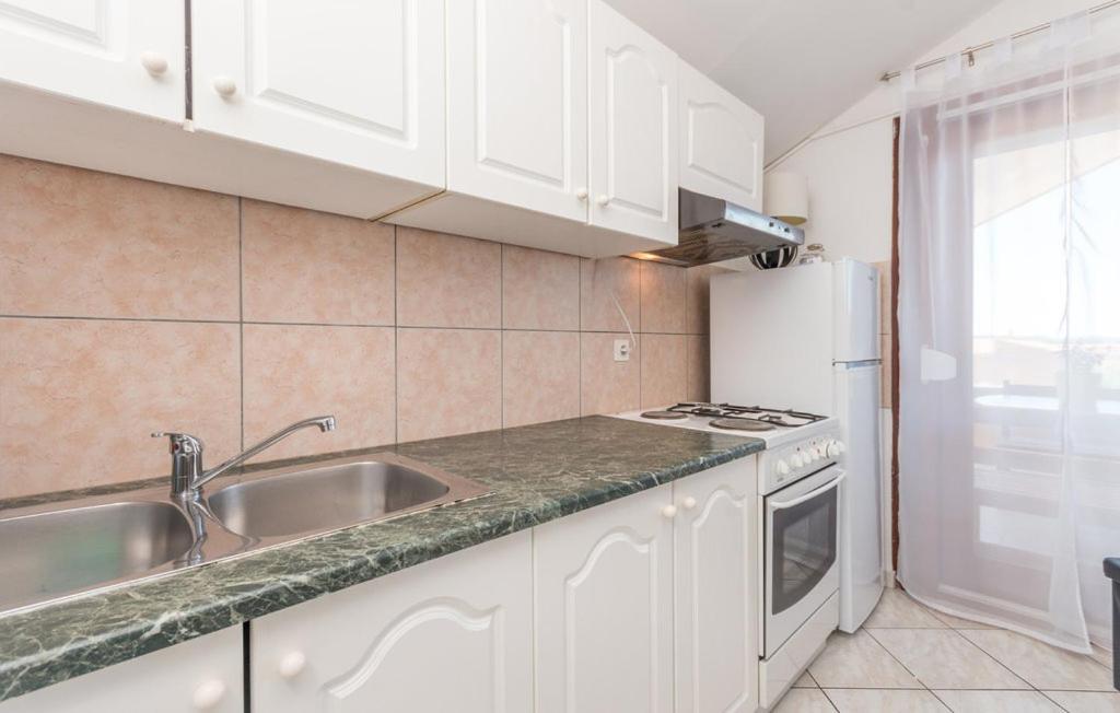 Apartments Mikulic Biograd Na Moru Exterior foto